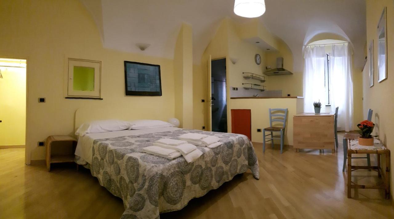 Mae Albenga Suites Luaran gambar